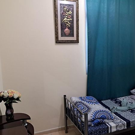 Top House Hostel Абу-Даби Экстерьер фото